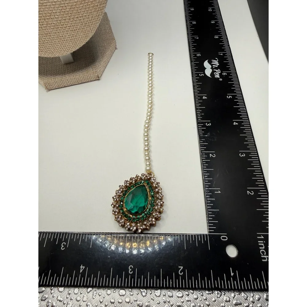 Green Crystal Maang Tikka Gold‎ Tone Pearl Bead Indian Wedding Hair Jewelry